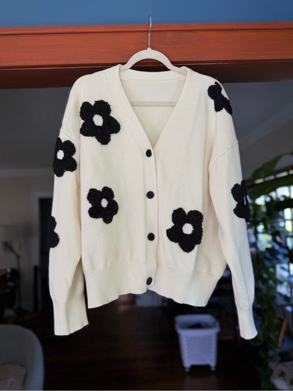 Cider Cream Cardigan with Black Floral Appliquรฉs